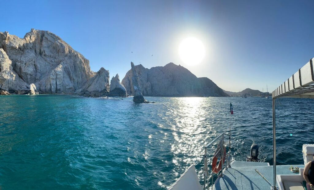 Essential Guide to Boat Rentals in Cabo