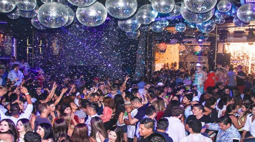 Mandala and Saloon Cabo