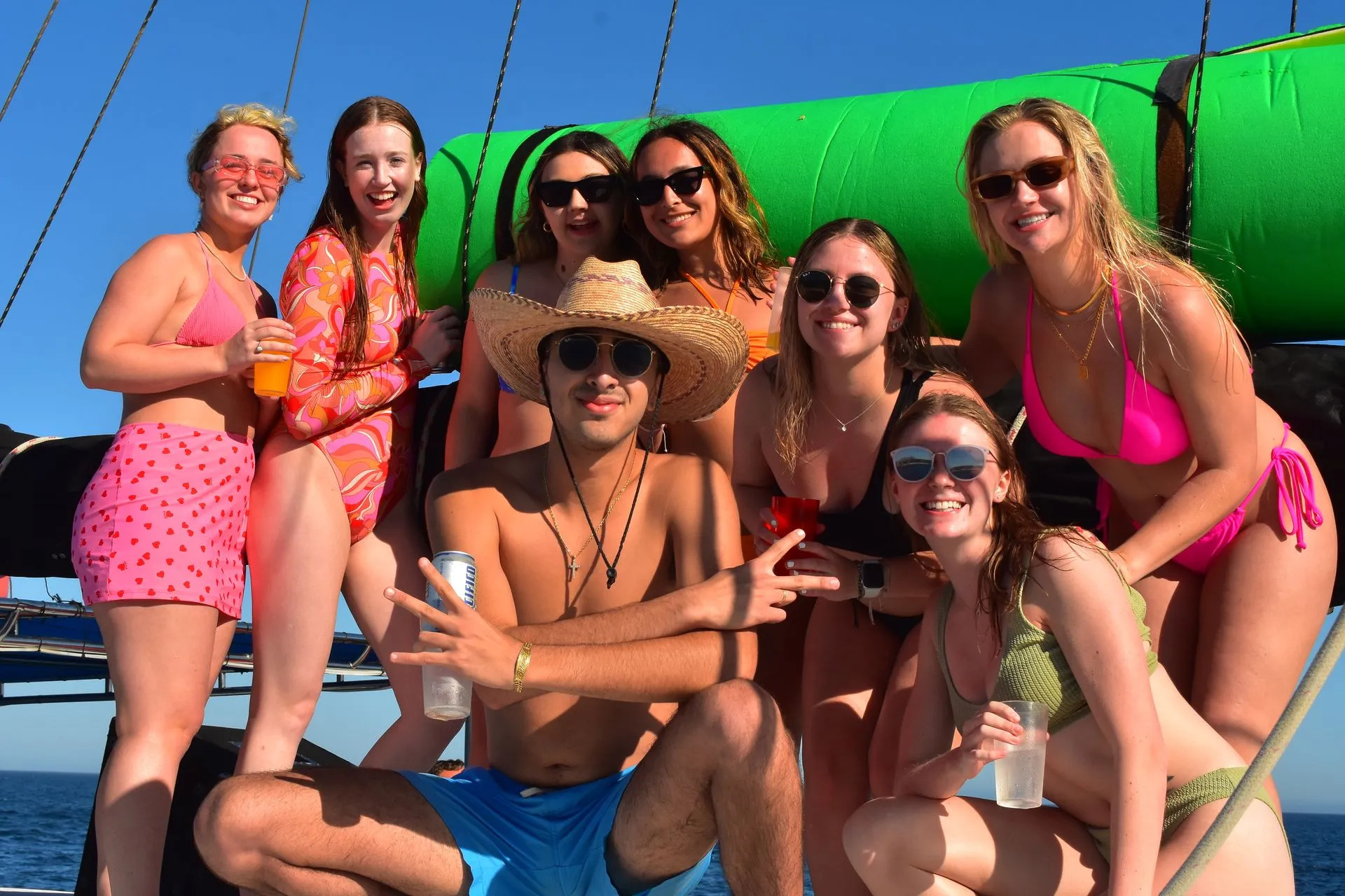 friends-on-catamaran-los-cabos