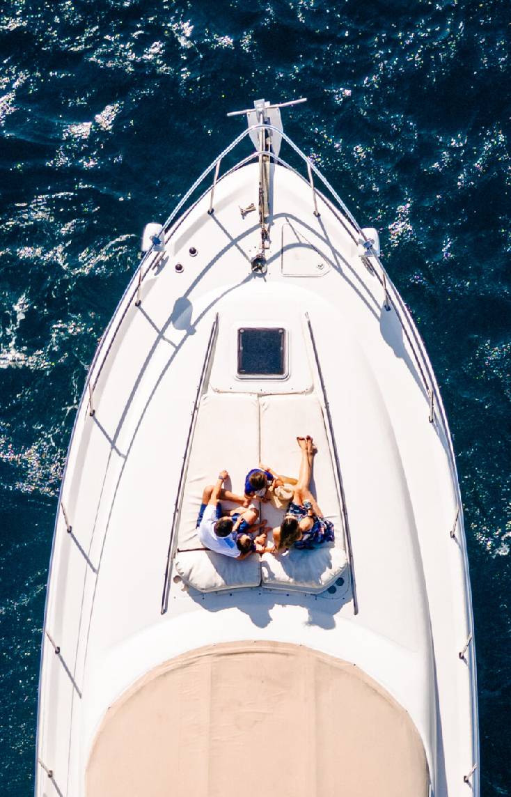 Luxury Infinity 40 private yacht deck Los Cabos