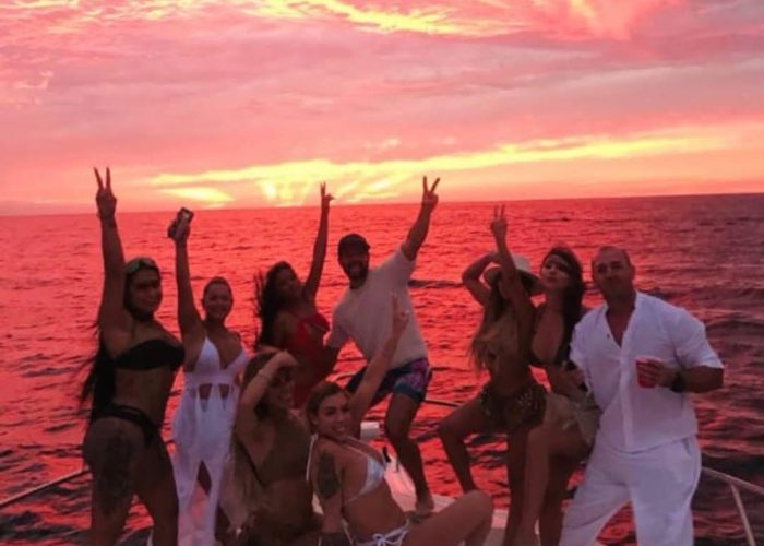 Scenic View of the Arch of Cabo San Lucas from the Yacht-infinity 40ft