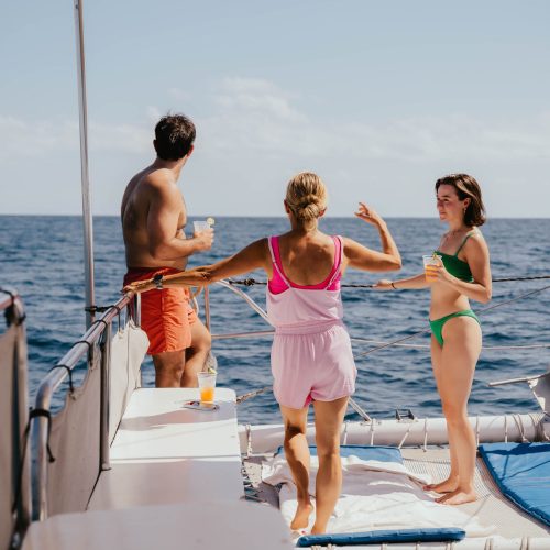 boat-trips-los-cabos-catamaran-cruise-Private -Snorkeling