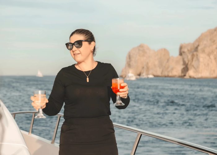 el-arco-cabo-san-lucas-yacht-cruise-infinity-32