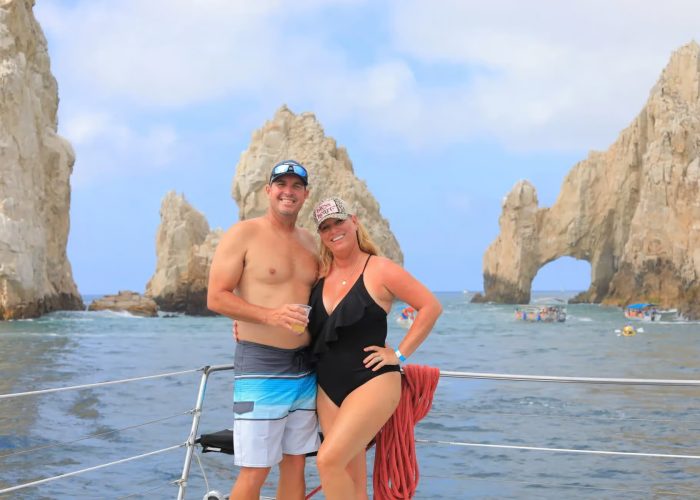 shared-catamaran-sailing-los-cabos